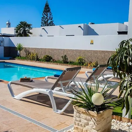 Mario Lanzarote 4*