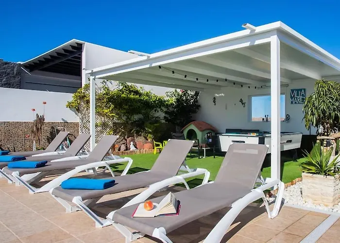 Mario Lanzarote מלון